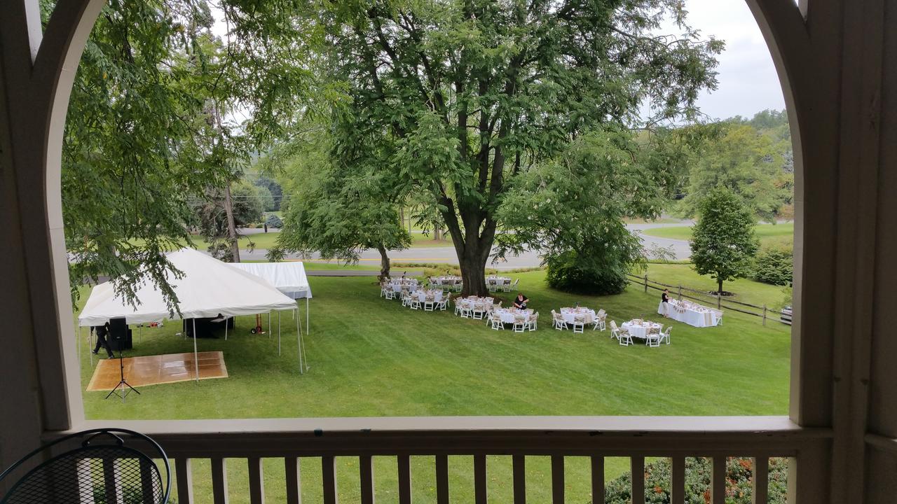 The Inn At Ragged Edge Chambersburg Exterior foto